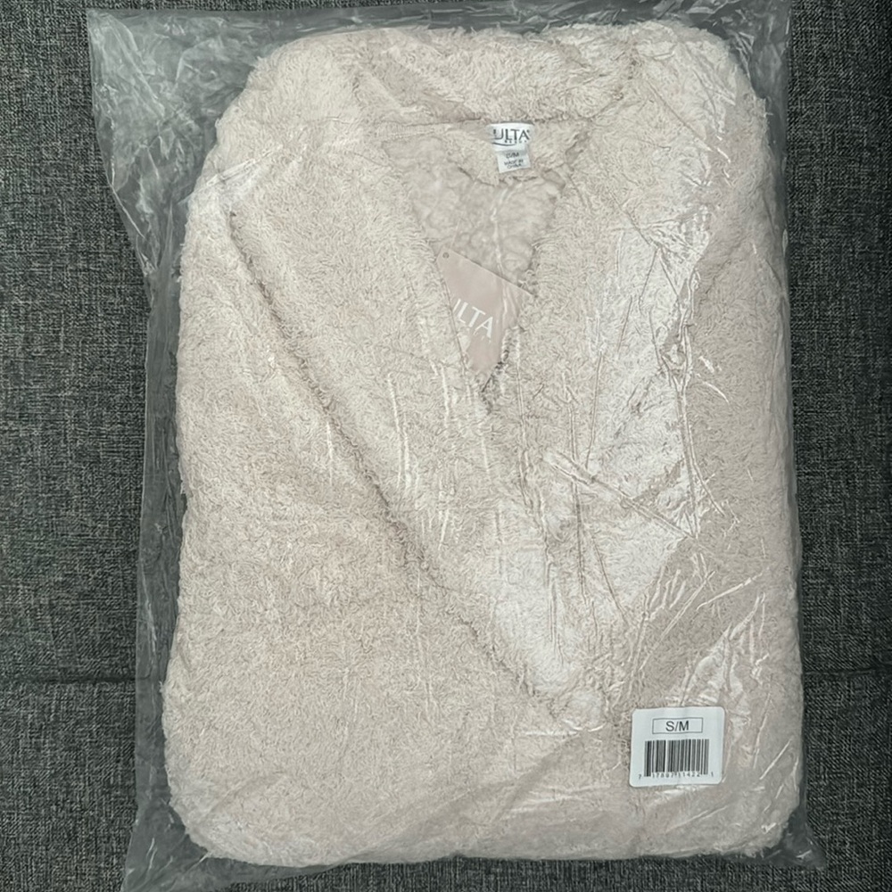 Ulta Beauty S/M Robe